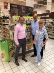 Managers at work, TESCO, Budapest, June 2018