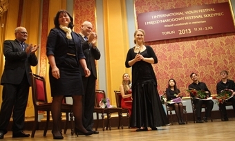 Anna Malesza wins III International Violin Contest Toruń 2013 2013-12-02